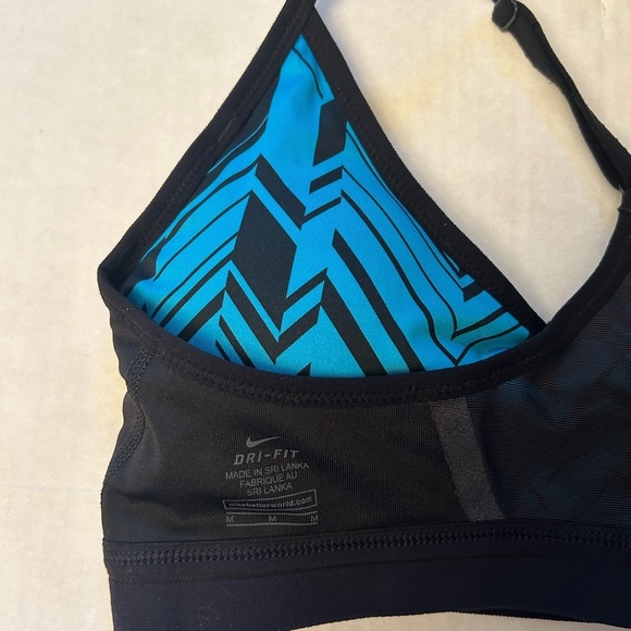 Nike Pro Indy Freeze Frame Sports Bra Geometric athletic Sports Bra Sz-M. AA8 - Picture 9 of 12
